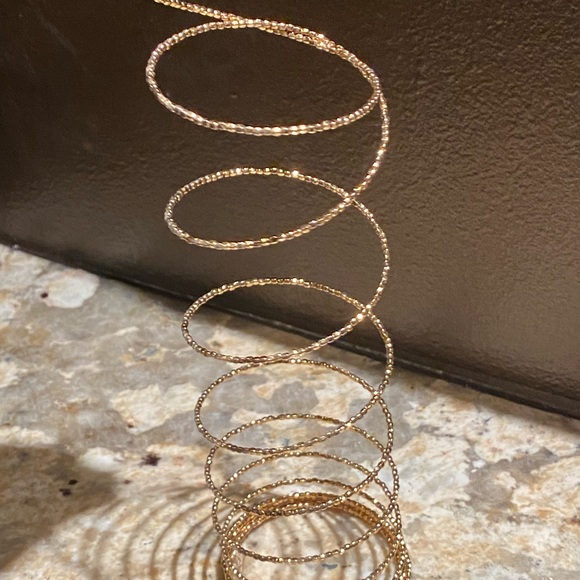 Stella & Dot Bardot spiral bangle - Picture 3 of 5